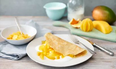 Mandel-Pancakes mit Frucht-Topping